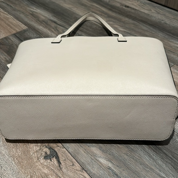 Kate Spade purse - Picture 6 of 8